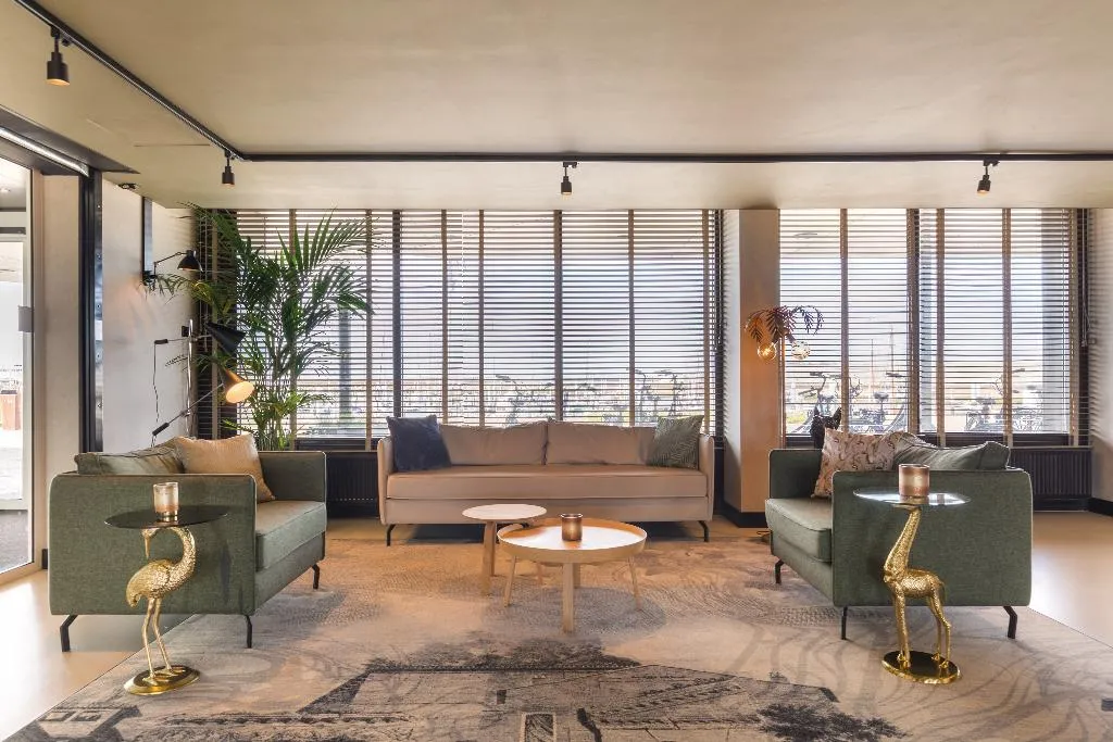 Lobby, Leonardo Hotel IJmuiden Seaport Beach, Amsterdam