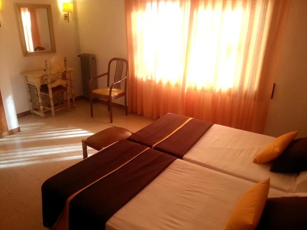 Double or Twin STANDARD Room, Hostal del Sol, Costa Brava