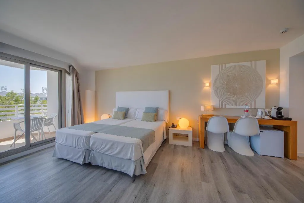 JUNIOR SUITE STANDARD Room, Playa Esperanza Resort, Majorca