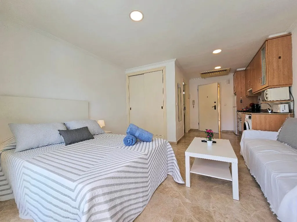 Room, Apartamentos Turisticos Alba Cartagena Centro, Costa Blanca