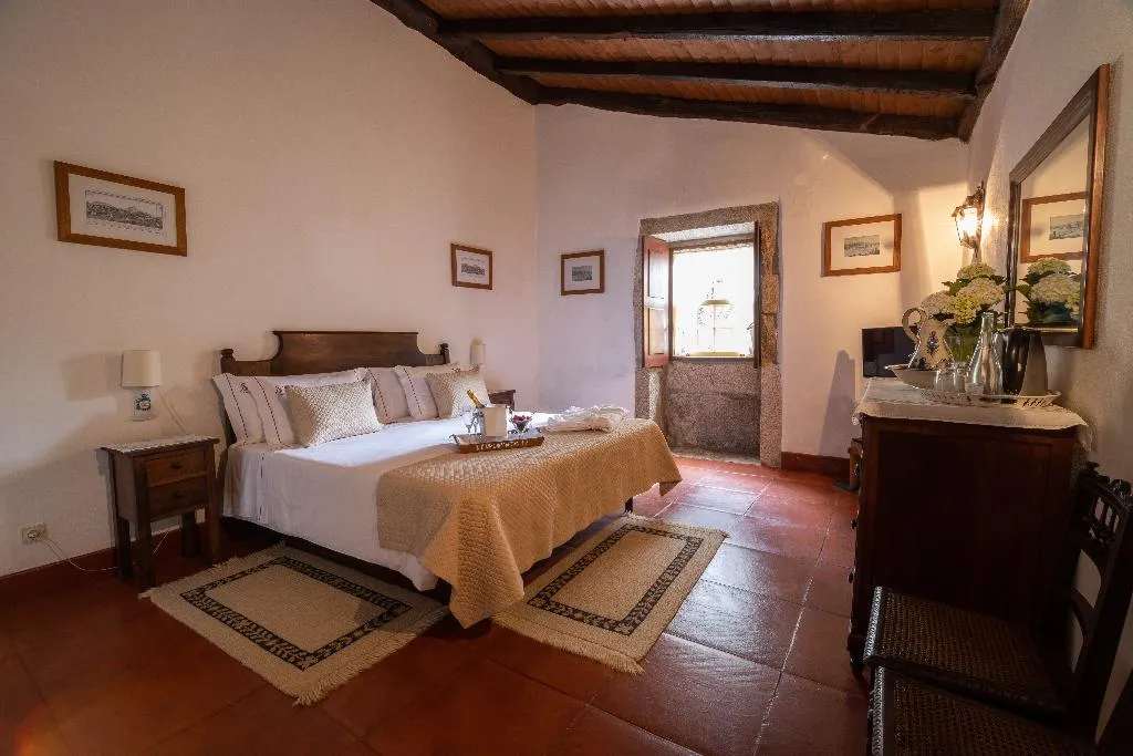 DOUBLE SUPERIOR Room, Casa de Anquião, Porto