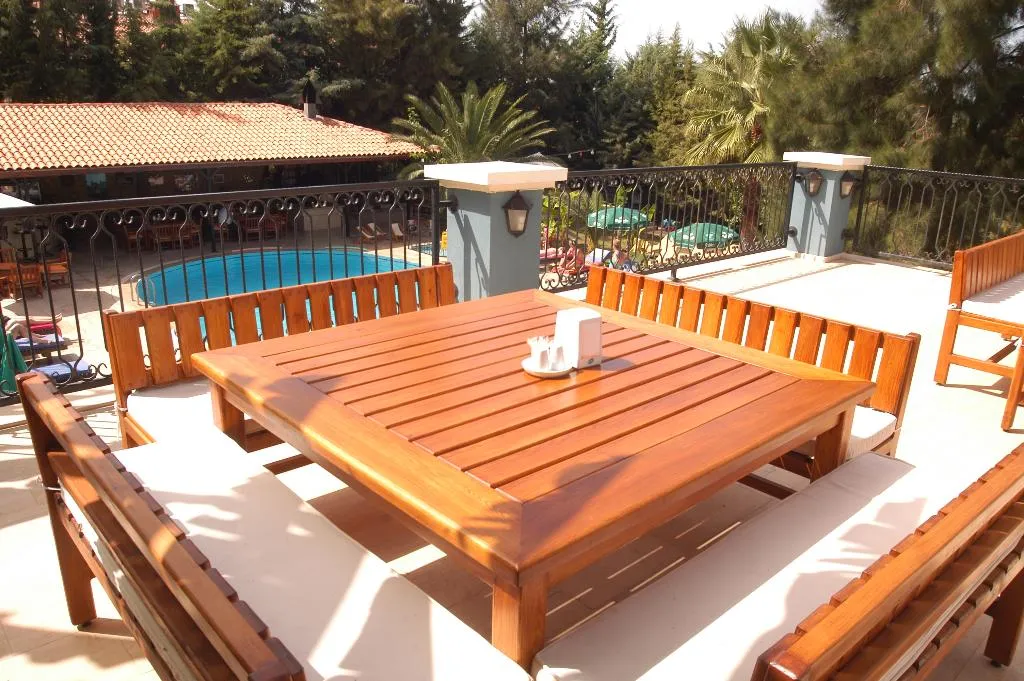 Terrace, Antas Deluxe Apart, Dalaman