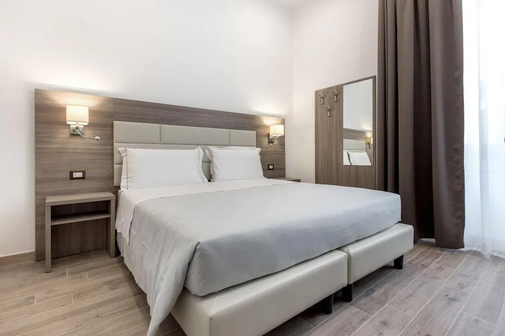 Room, Apollo Guest House, Florence