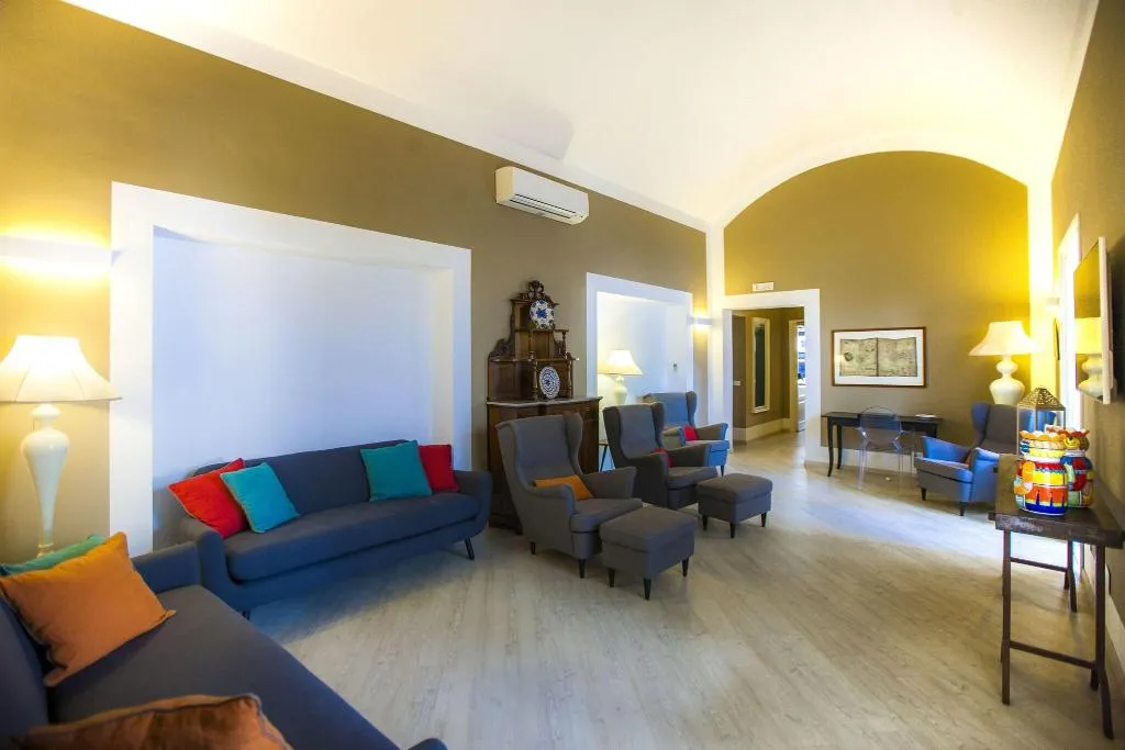 Lobby, Hotel Aegusa, Trapani