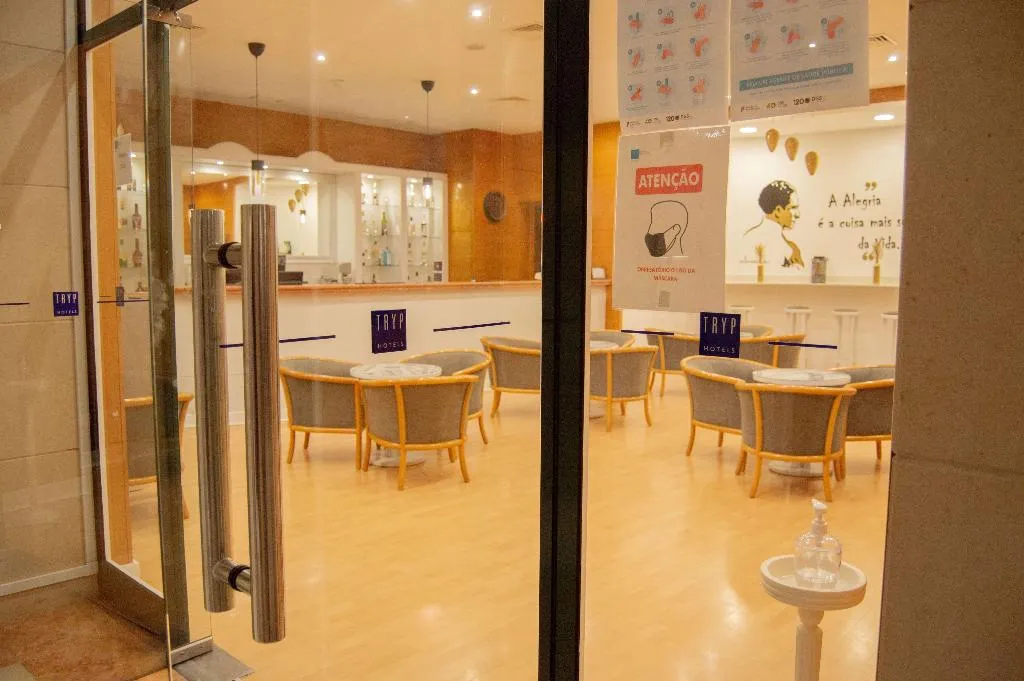 Bar, TRYP Montijo Parque Hotel, Lisbon