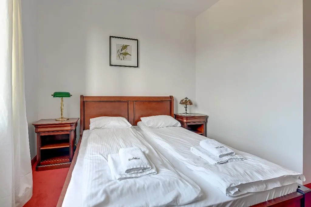 APARTMENT CAPACITY 4 ONE BEDROOM Room, Dom & House Apartments Parkur Sopot, Gdansk