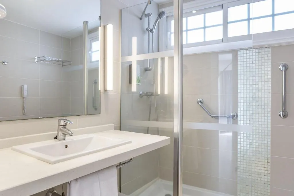 APARTMENT THREE BEDROOMS Room, Santa Barbara Golf & Ocean Golf Club, Tenerife