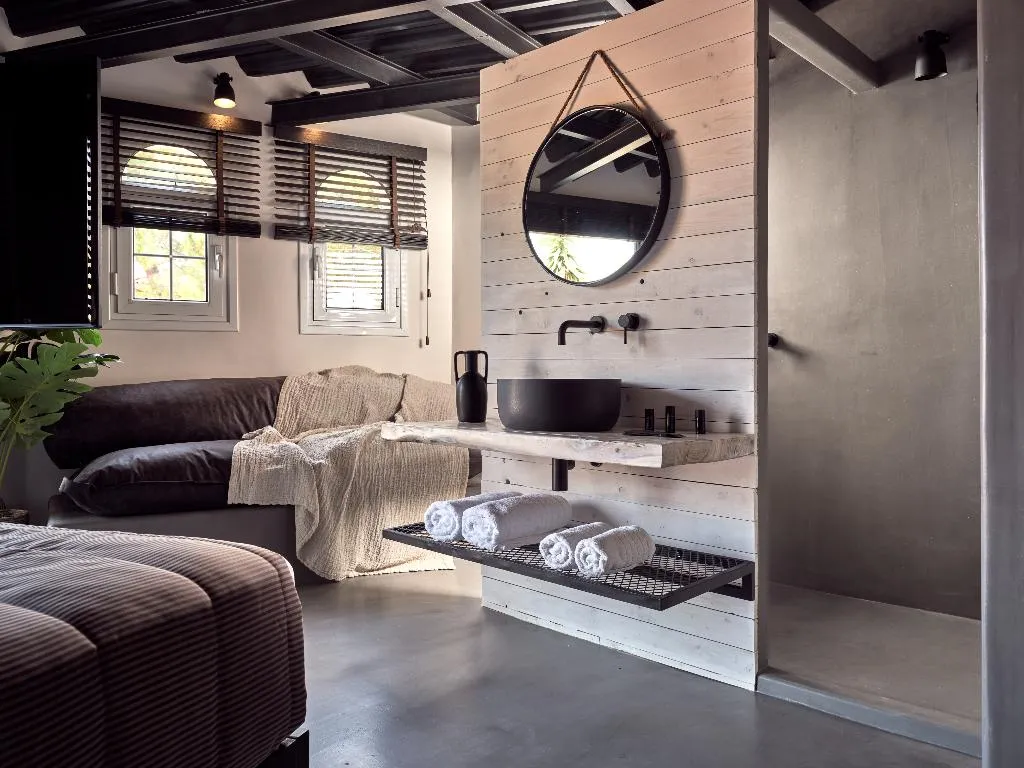 Double or Twin EXECUTIVE LAND VIEW Room, Gloria Maris Hotel Suites & Villas, Zante