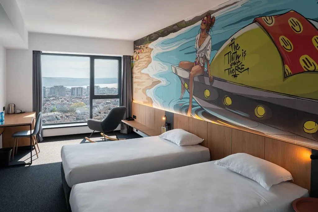 Room, Campus 90, Varna