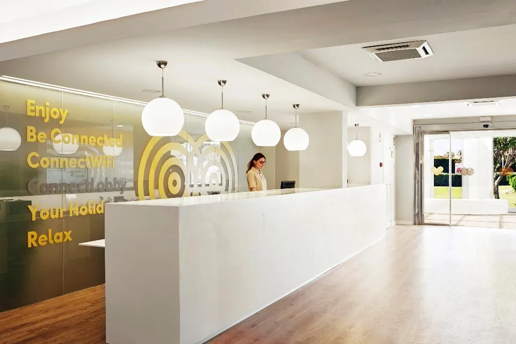Lobby, Hotel Globales Los Delfines, Menorca