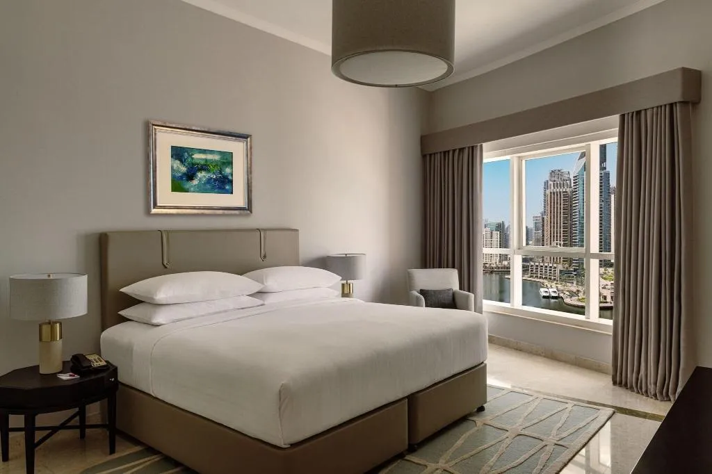 Room, Dubai Marriott Harbour Hotel & Suites, Dubai