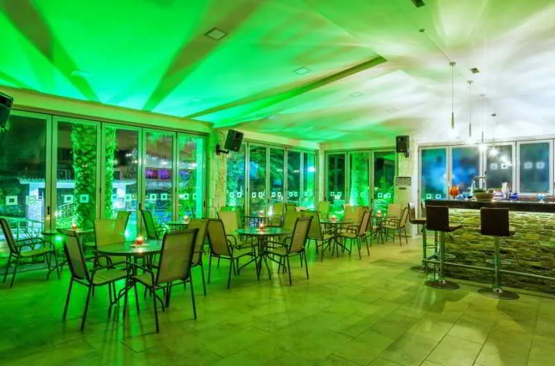 Bar, Anna Maria Paradise, Halkidiki