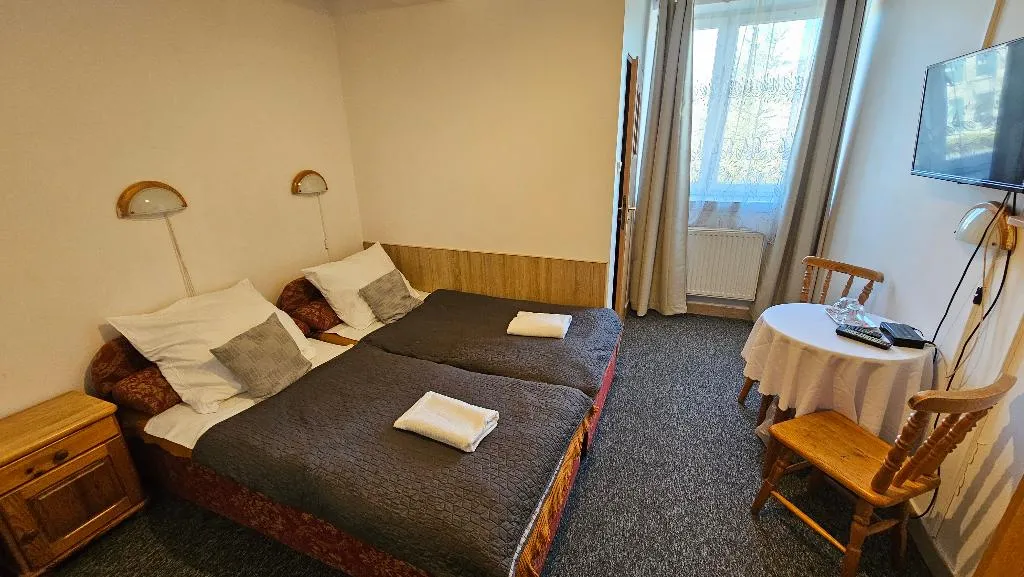 TWIN STANDARD Room, Hotel Daisy Budget, Krakow