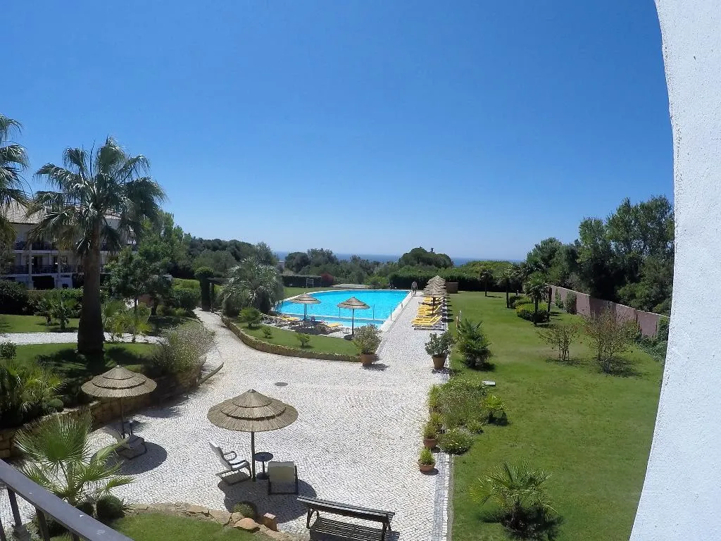 Double or Twin SUPERIOR SIDE SEA VIEW Room, Luzmar Villas, Algarve