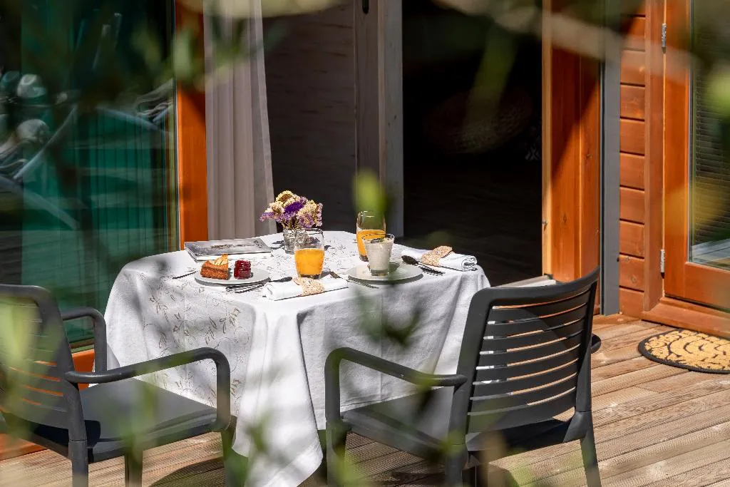 BUNGALOW STANDARD Room, Rinoterra Minho, Porto