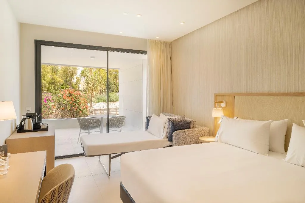 Double or Twin PREMIUM Room, Eurostars Ocean Marbella, Costa Del Sol