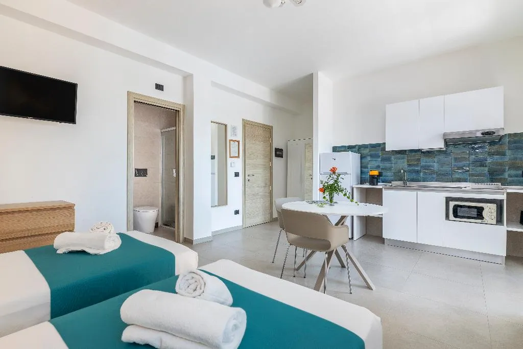 APARTMENT WITH BALCONY Room, Residence Villa Giardini, Taormina