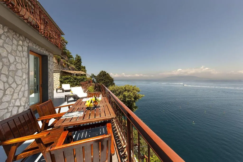 General view, Belair, Naples