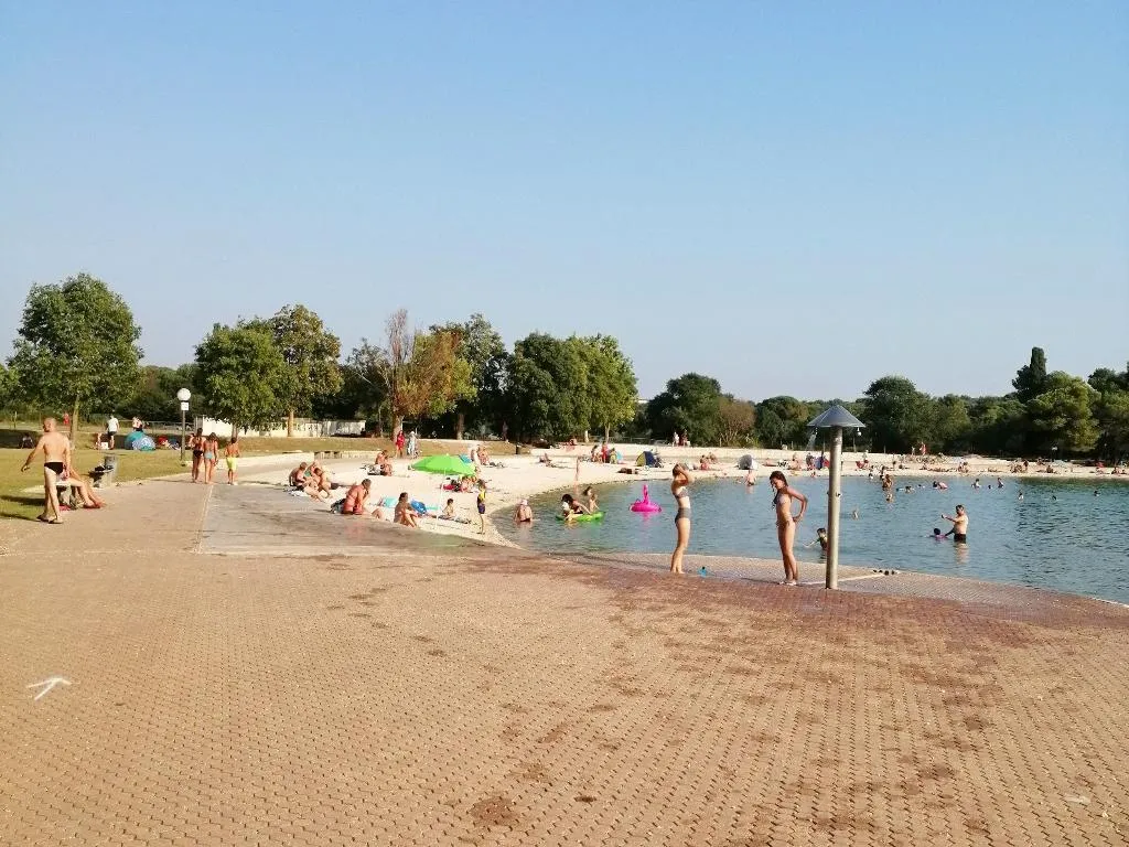 Beach, Apartments Silvija, Istria