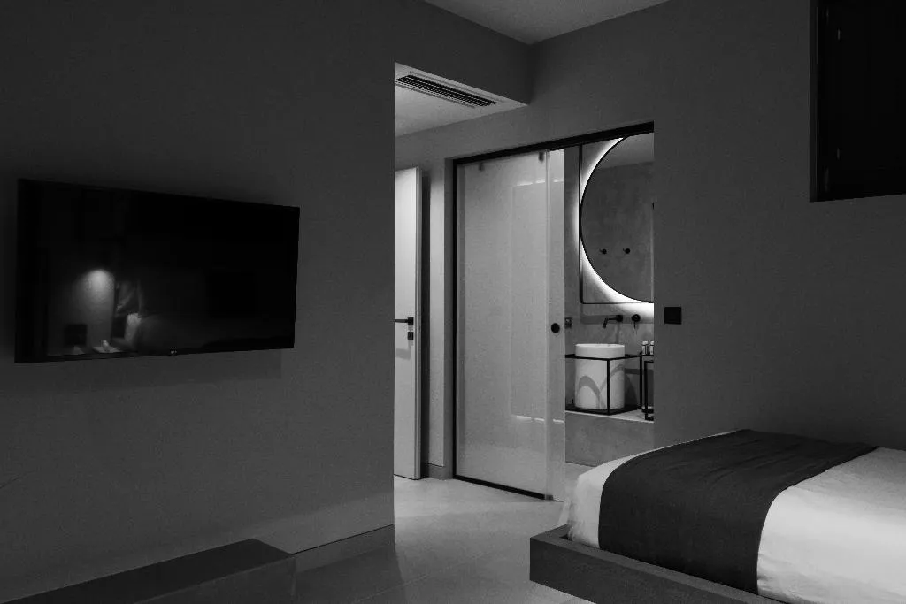 SUITE EXECUTIVE TWO BEDROOMS Room, Apikia Santorini, Santorini
