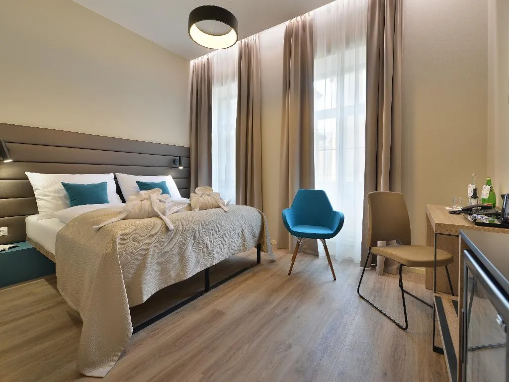 Room, EA Hotel New Town, Prague