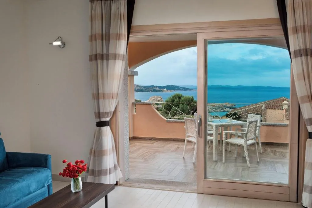 SUITE SEA VIEW Room, Grand Hotel Resort Ma&Ma - Adults Only, Olbia