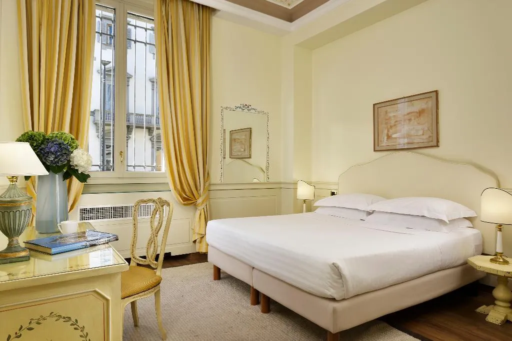 TWIN STANDARD Room, Kraft, Florence