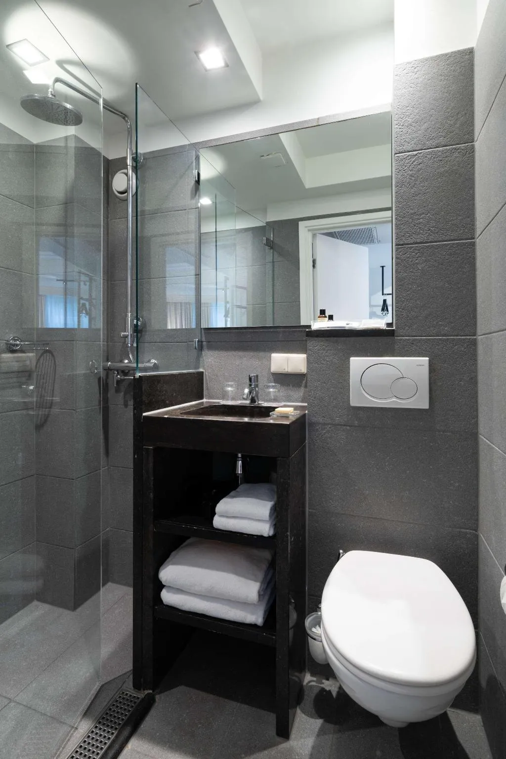 Room, Catalonia Vondel Amsterdam, Amsterdam