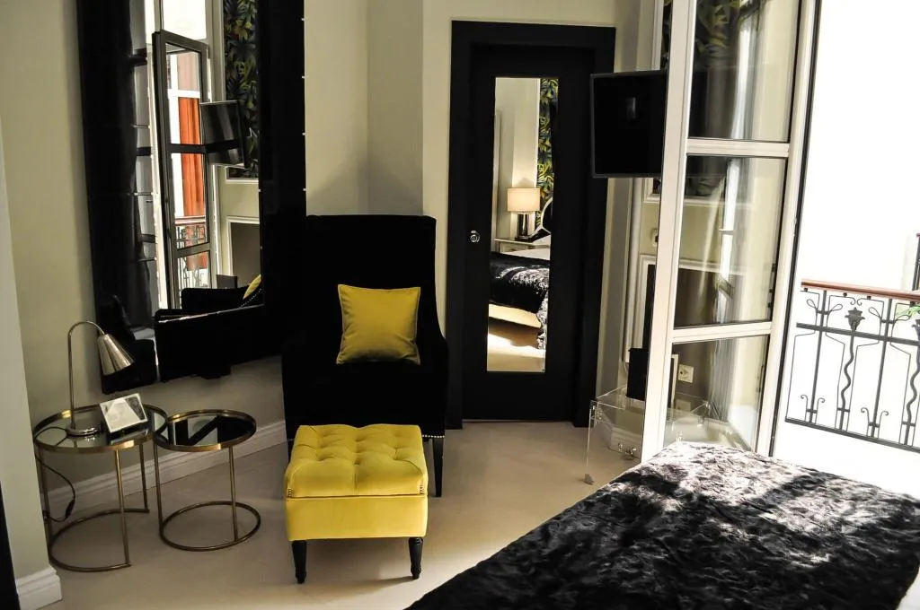 Room, Andromeda, Halkidiki