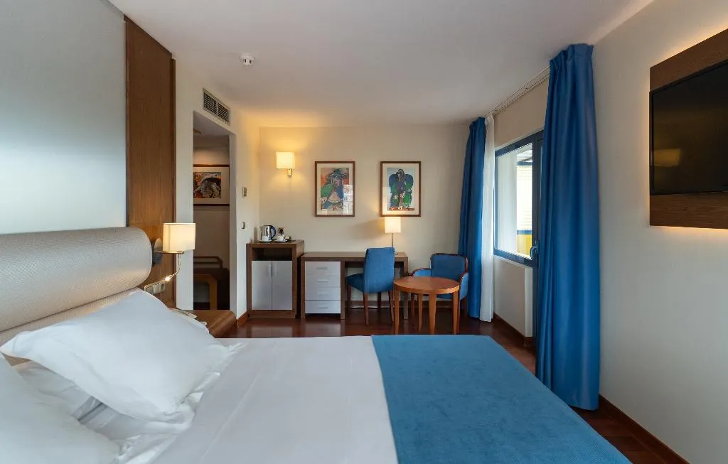 DOUBLE SINGLE USE STANDARD Room, MS Maestranza Málaga Centro, Costa Del Sol