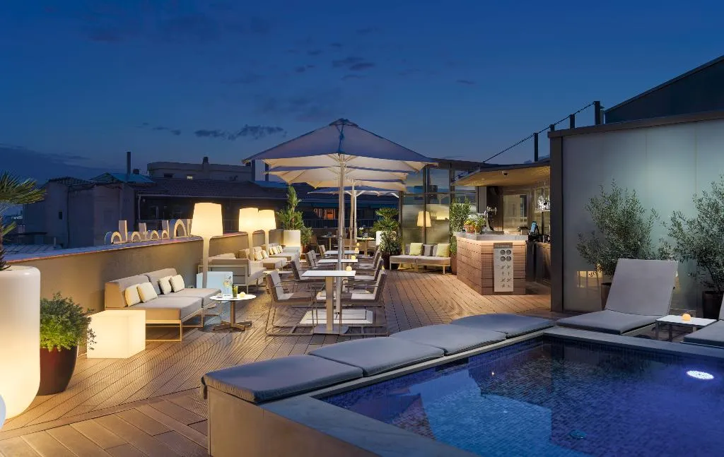 Pool, H10 Casanova, Barcelona