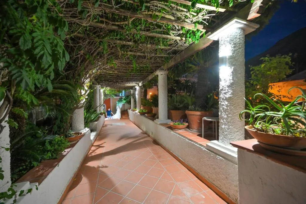 General view, Hotel Terme Colella, Naples