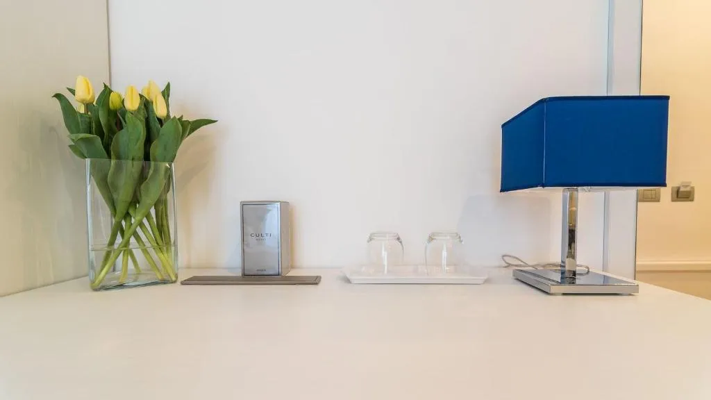 Room, Cafe Bleu Relais, Alghero