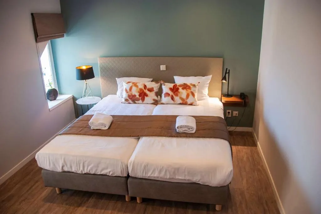 SUITE TWO BEDS Room, Hotel Spaander BW Signature Collection, Amsterdam