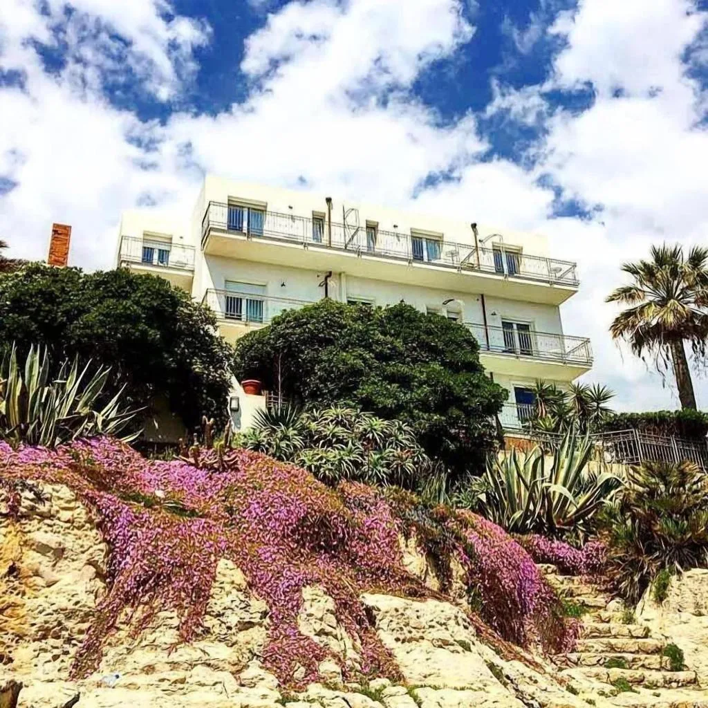General view, Villa Grachira, Alghero