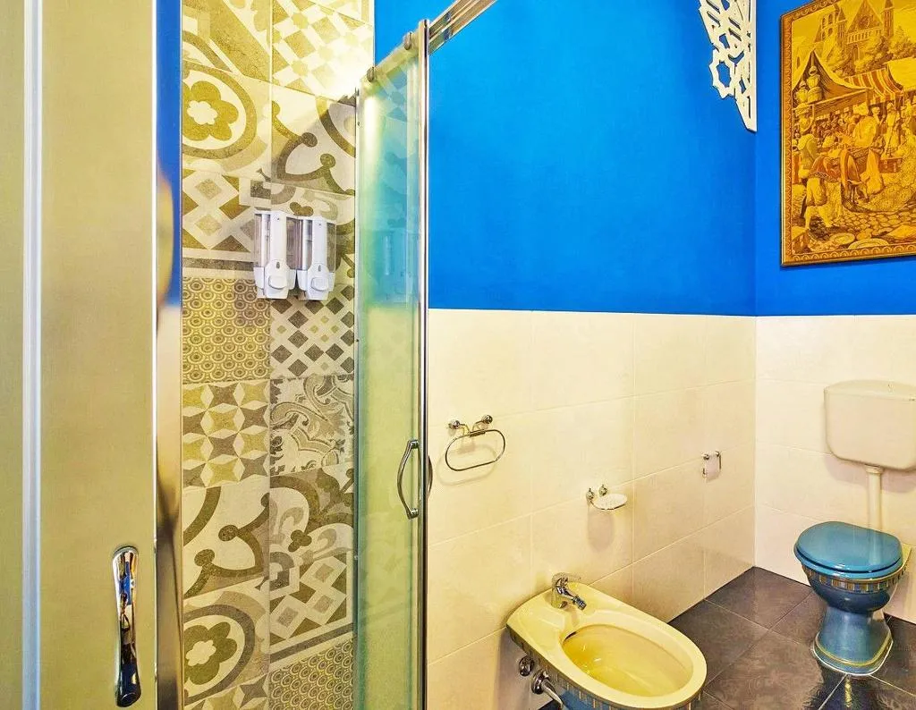 Room, Hollywood Inn Palermo Rooms, Palermo