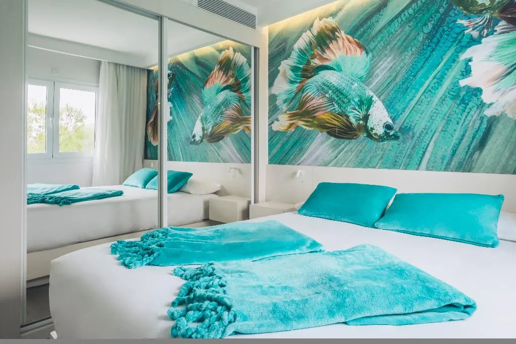 FAMILY ROOM STANDARD Room, Iberostar Waves Alcudia Park, Majorca