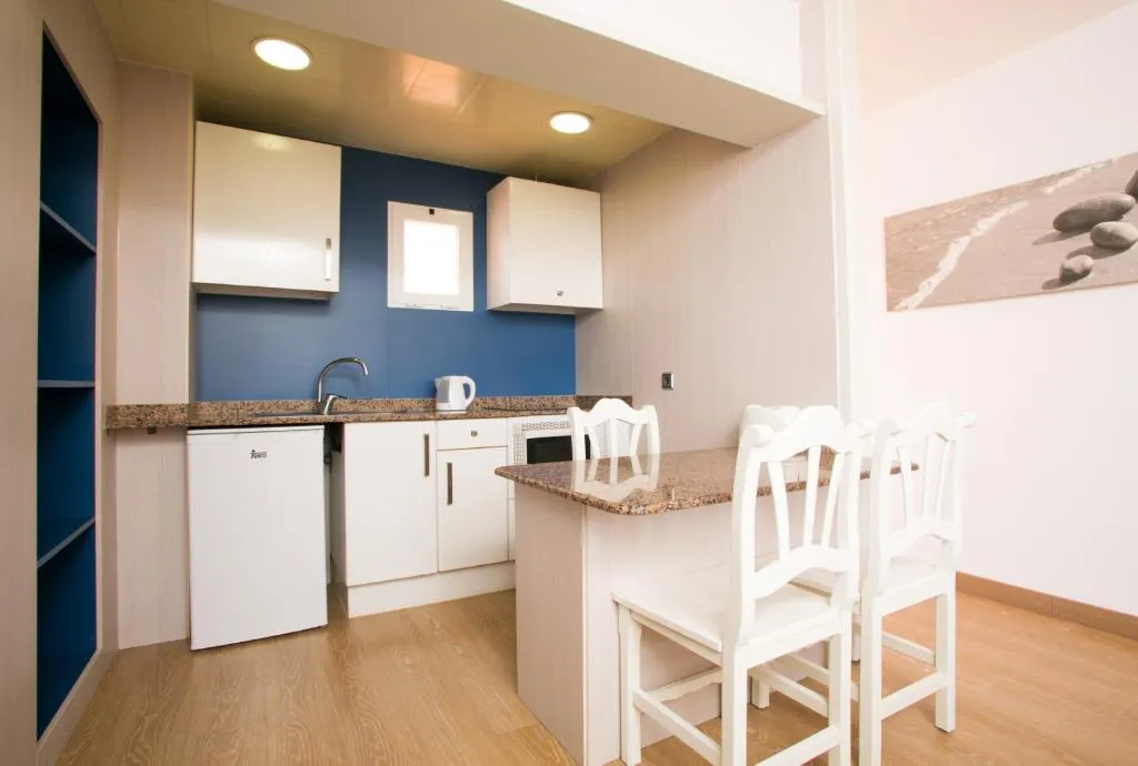 APARTMENT TWO BEDROOMS Room, Aparthotel Aquasol, Majorca