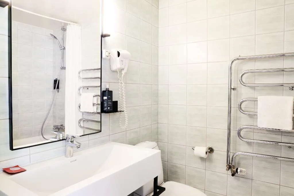 TRIPLE STANDARD Room, Fosshotel Lind, Reykjavik