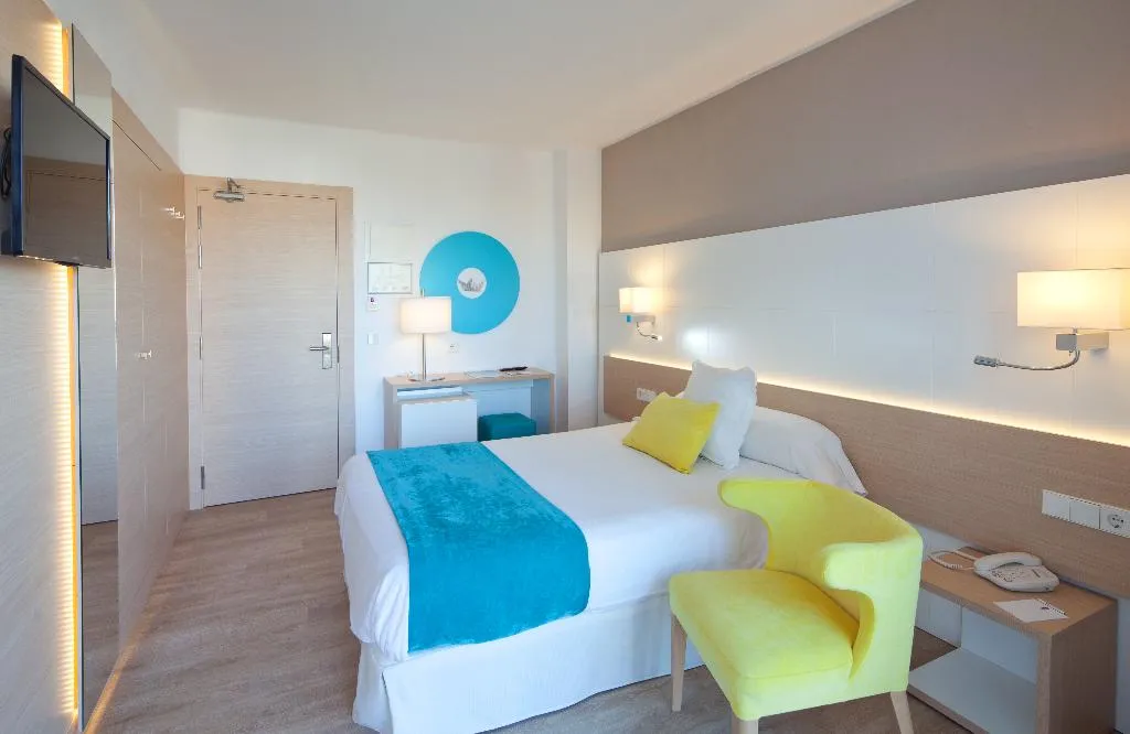 SINGLE WITH BALCONY Room, JS Palma Stay, Majorca