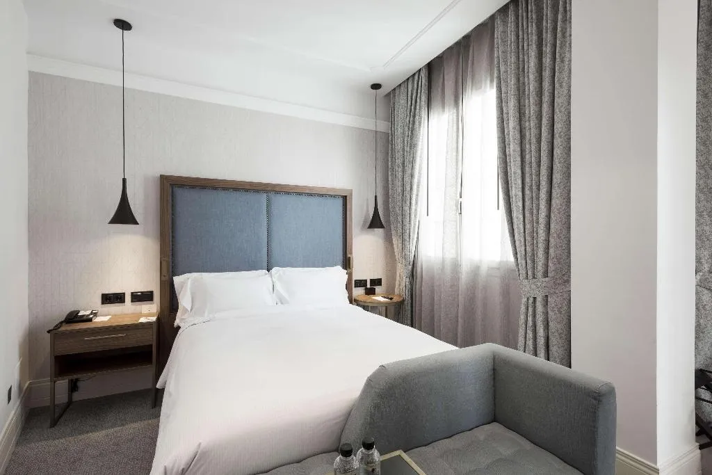 DOUBLE QUEEN SIZE BED Room, Doubletree by Hilton Madrid Prado, Madrid