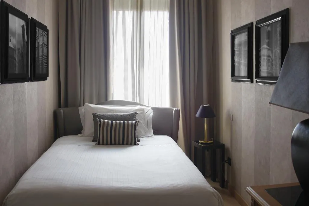 SINGLE STANDARD Room, c-hotels Ambasciatori, Florence