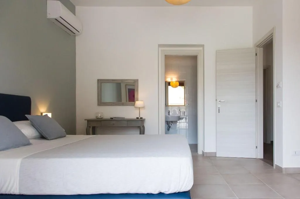 Room, Mondello Martini, Palermo