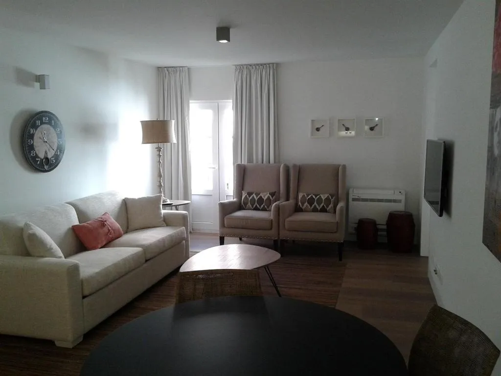 Room, Alma Moura Residences, Lisbon
