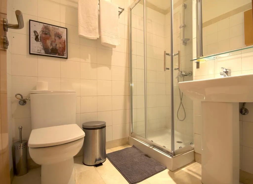 APARTMENT SUPERIOR Room, Suites You Nickel, Madrid