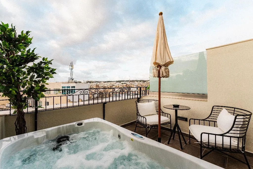 SUITE PENTHOUSE Room, Royale Sainte Helene Boutique Hotel, Malta