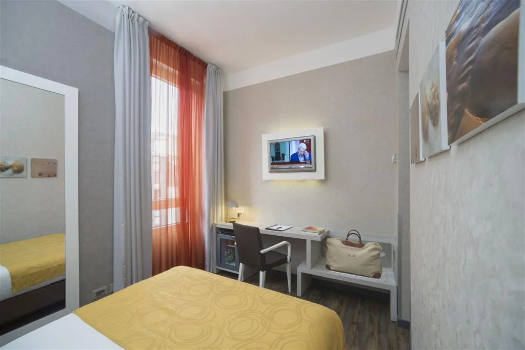 Room, c-hotels Atlantic, Milan