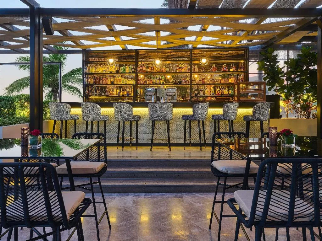 Bar, Sofitel Cairo Nile El Gezirah, Cairo