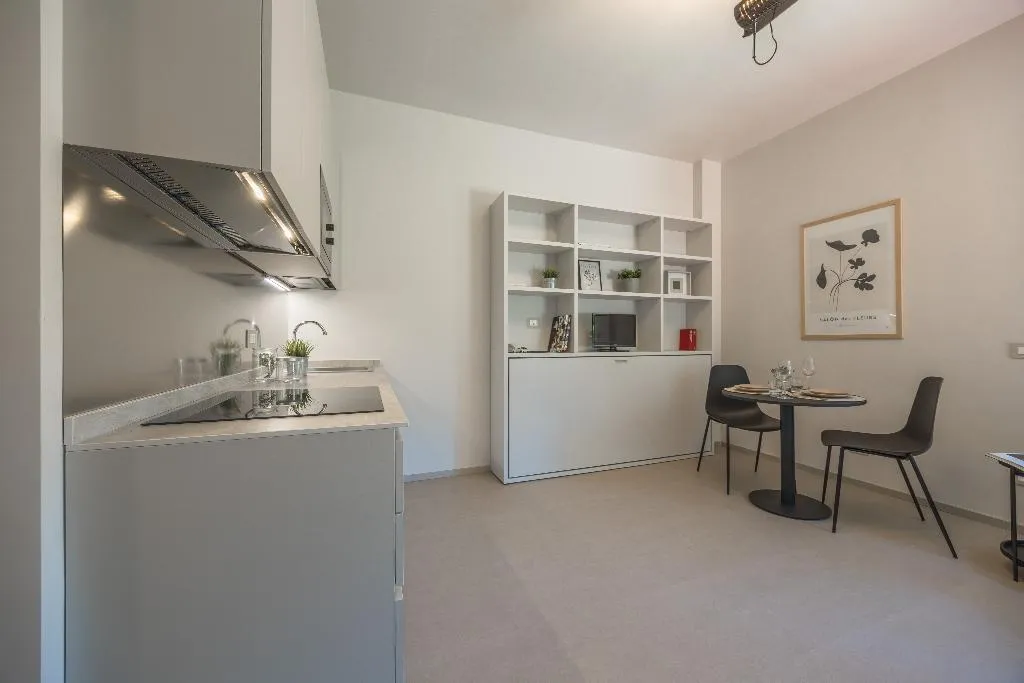 STUDIO SUPERIOR Room, Residence Siloe, Milan