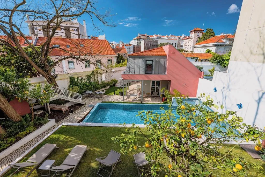 General view, Jardim Da Lapa By Shiadu, Lisbon